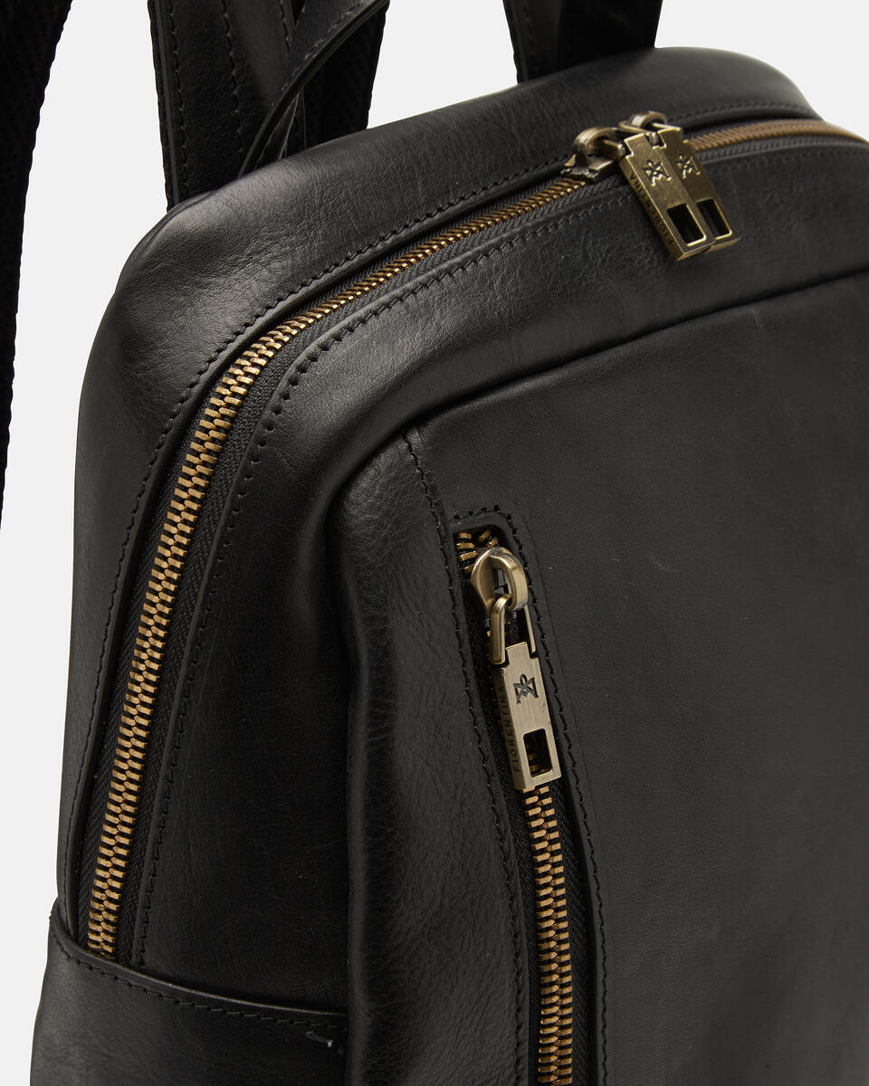 WARM & COLOUR BACKPACK