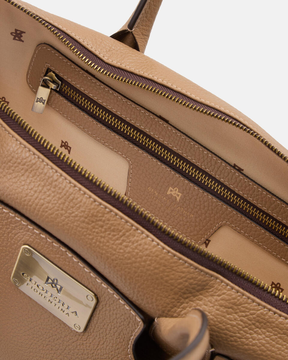 BELLA SELLERIA BASSETHOUND