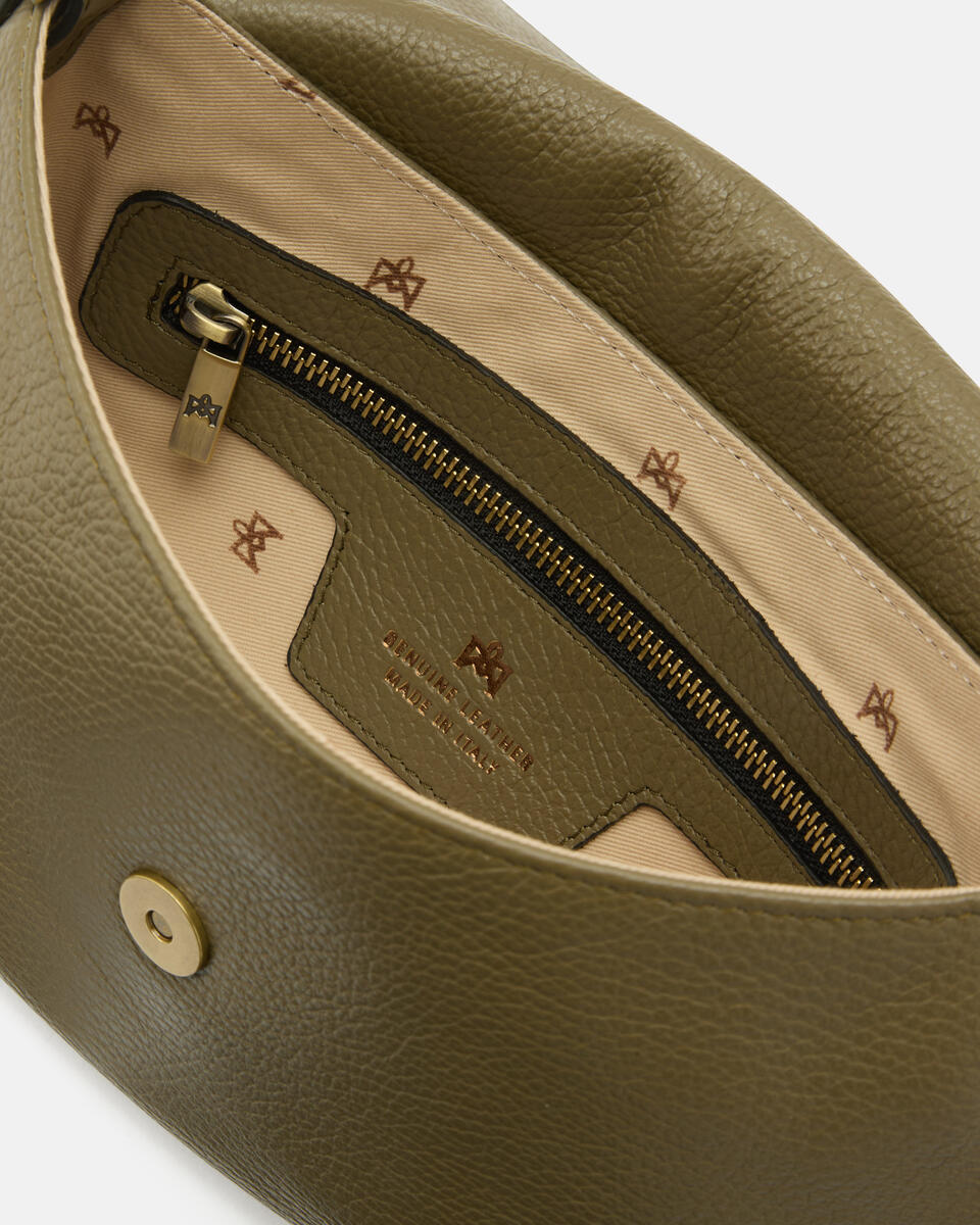 BELLA SELLERIA FLAP BAG