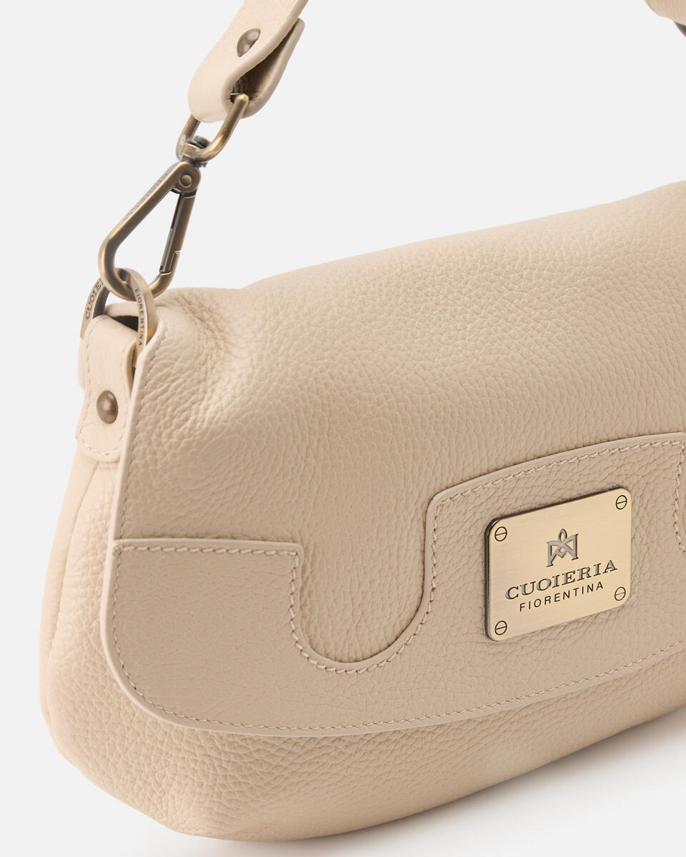 BELLA SELLERIA FLAP BAG