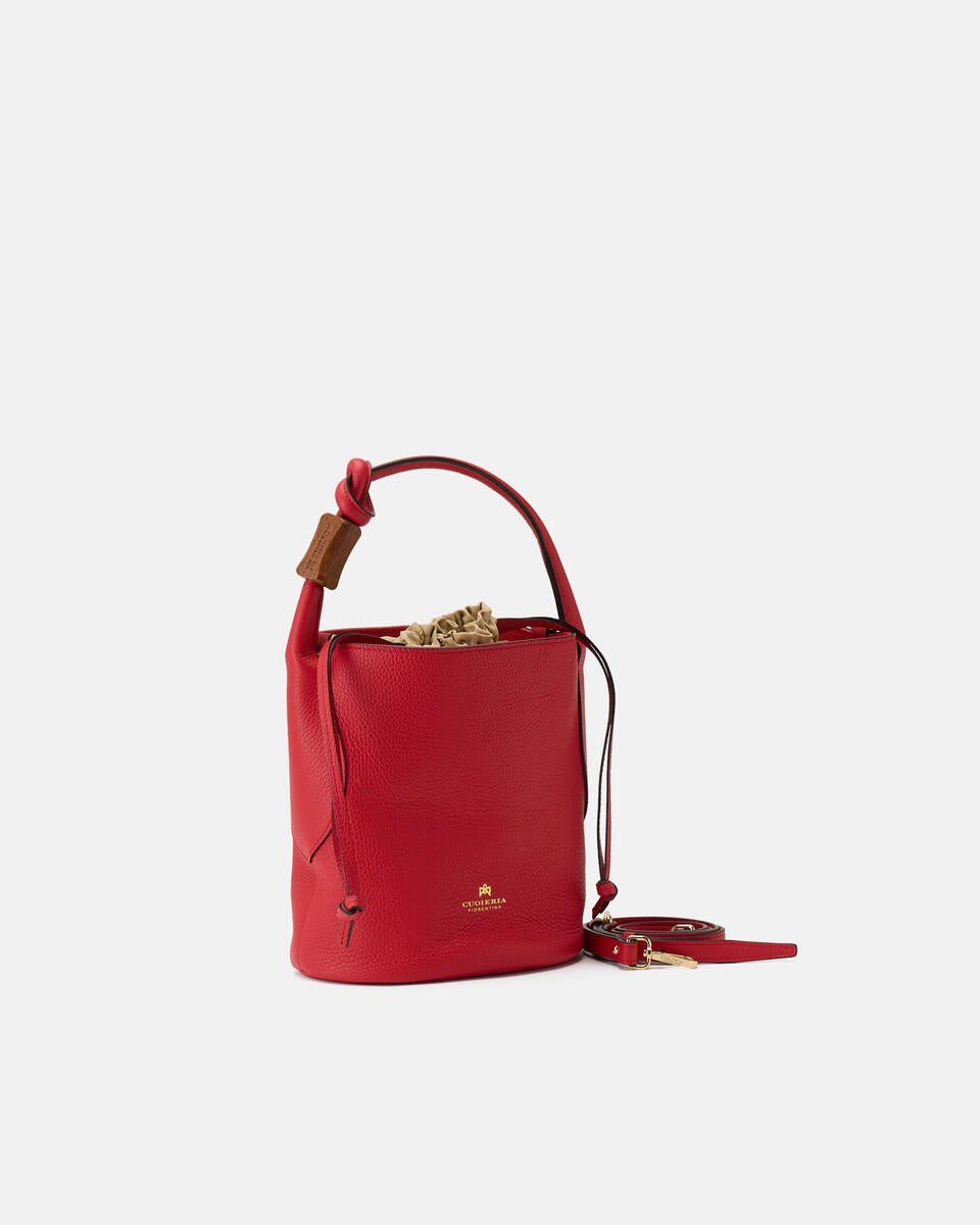 AGATA SMALL BUCKET